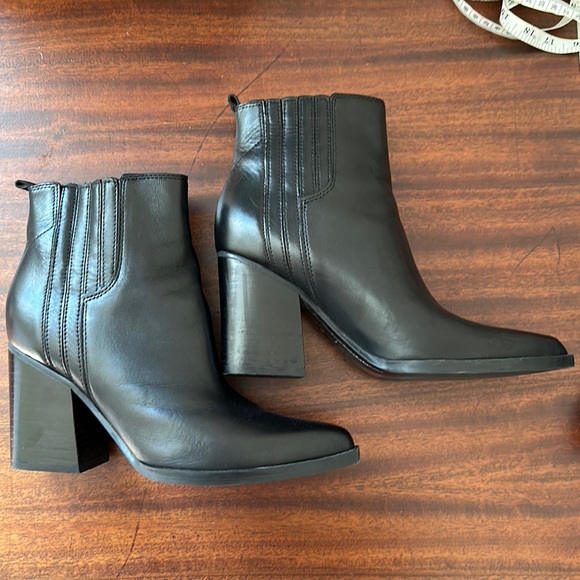 Marc Fisher Black Heeled Bootie - Picture 1 of 4